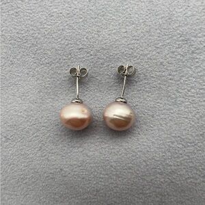 Elegant Pink Pearl Stud Earrings